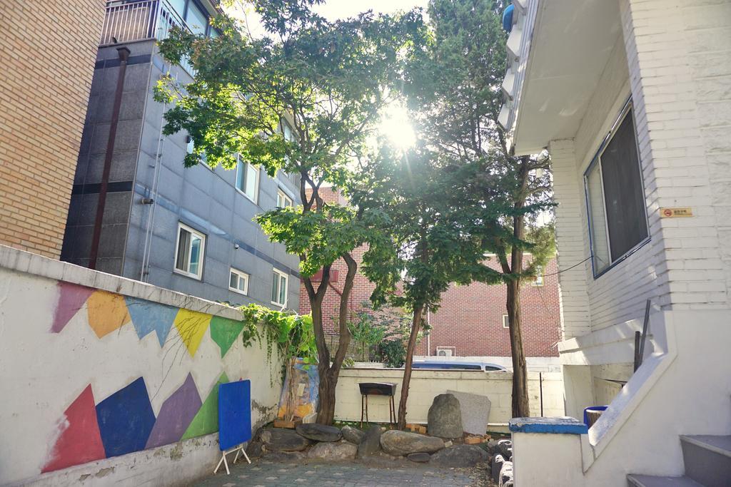 Tiara Guesthouse Seoul Exterior foto
