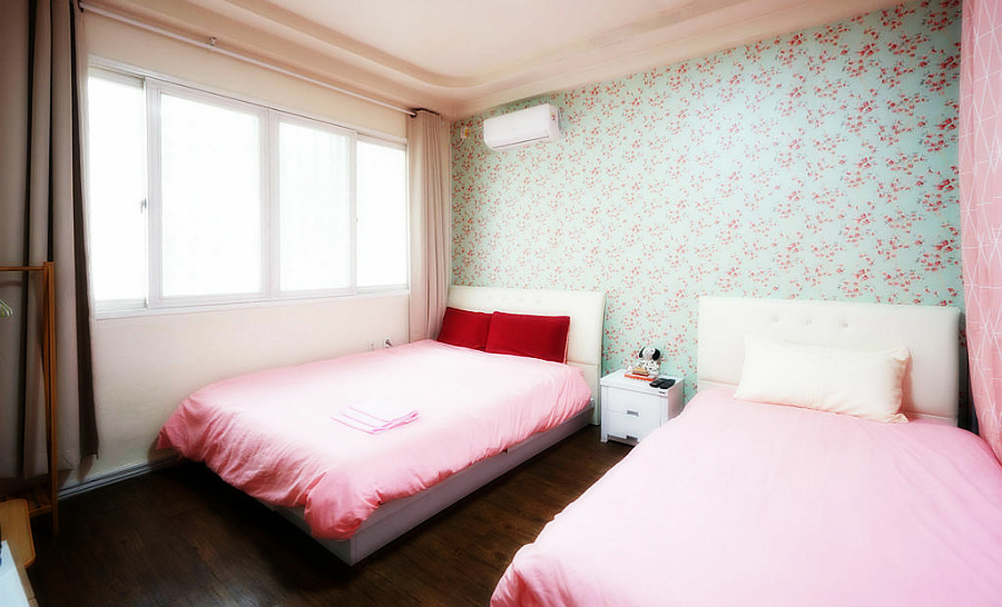 Tiara Guesthouse Seoul Exterior foto